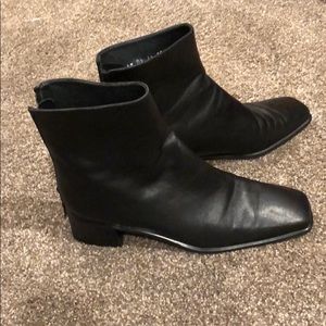 Modern Stuart Weitzman Booties